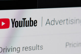 Google прояснил правила для выборных объявлений на YouTube и Discover