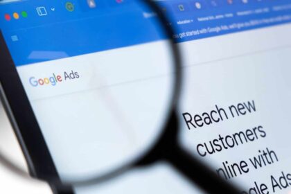 Google разместил спонсорские объявления в мобильном разделе «Изображения»