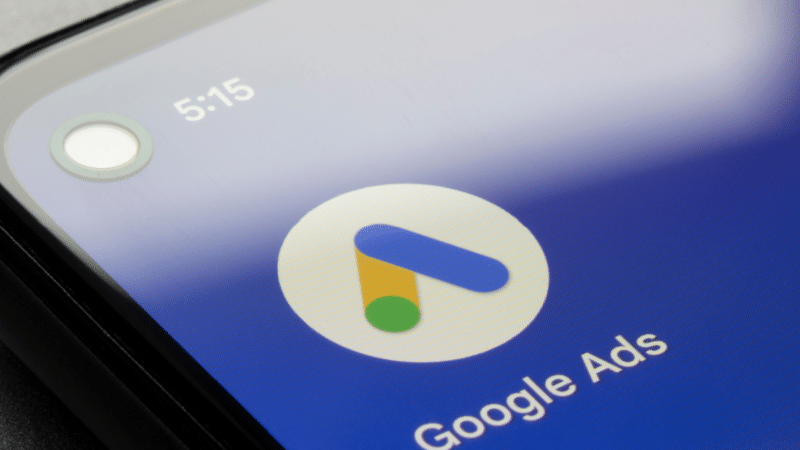 Google Ads включил авто‑применение экспериментов — что важно знать